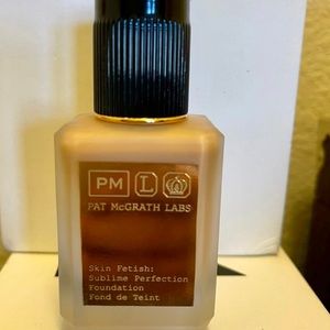 Makeup Pat McGrath Skin Fetish Sublime foundation